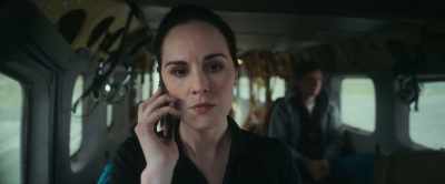 You guys go ahead.
I'll be there in a second. - Flight Risk