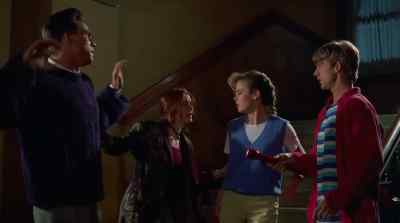 You guys, we gotta get out.
There's something evil in here. - Puppet Master 4
