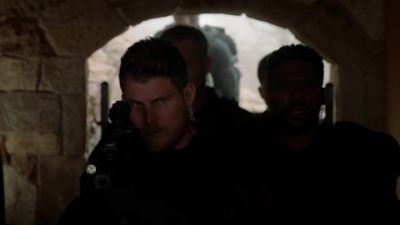 You guys hearing that? - The Last Ship