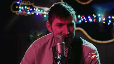 You guys, I'm
really blown away - A Very Country Christmas Homecoming