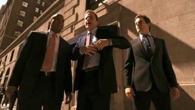 You guys okay?
Yeah. - White Collar