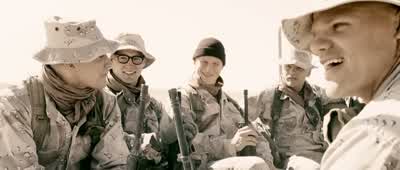 You guys should see what the 40 doesto the head of a fucking camel thoughWhat does the 40 do to the head of a camel FowlerIt turns the head inside out in about three fucking knots - Jarhead