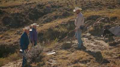 YOU GUYS WANNA WORK ON THIS - Dino Hunters