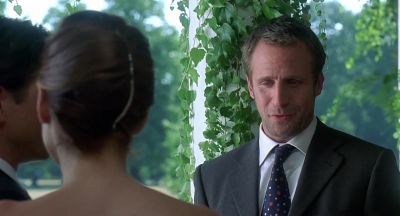 You hate sport - The Wedding Date