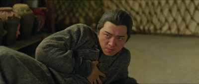 You have a death
wish, just like your father. - Drunken Master Su Qier