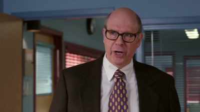 You have a plaque
on your desk, - Schooled