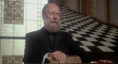You have me at a disadvantage Mr Holmes - Murder by Decree