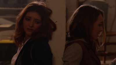 -You have to do this.
-I'll scream, just do it quick. - The Unsettling