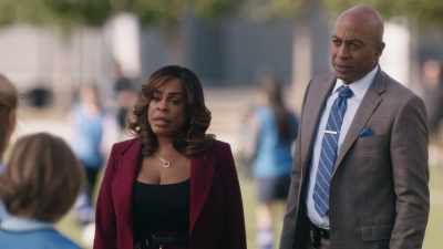 You have every right
to protect your baby. - The Rookie: Feds