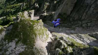 You have to fly as close
as you can to the rocks, - The UnBelievable with Dan Aykroyd