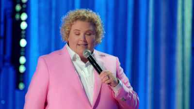 You have to learn how to fight, - Fortune Feimster: Crushing It