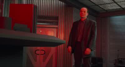 You have to make a decision sirKill himIt's about goddamn time - Total Recall