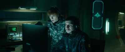 You have multiple hostiles
3 km away and closing. - The Blackout