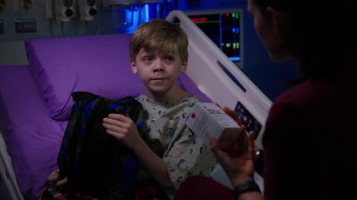 - You have Narcan
in your backpack? - Chicago Med