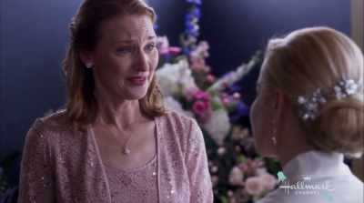 - You have no idea howmuch that means to me, - Wedding at Graceland