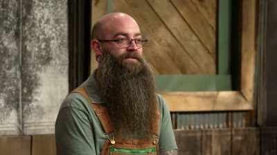 You have one hour to bring
us your best breakfast liquor. - Moonshiners: Master Distiller