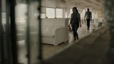 You have one more patient. - Fear the Walking Dead