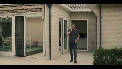 You have one new message. - The Couple Next Door