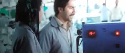 You have to pay for a maxi,
slippers etc. - Sui Dhaaga - Made in India