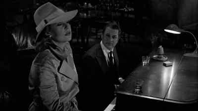 ♪ You have the choice,
brown sugar or white ♪ - The Last Tycoon