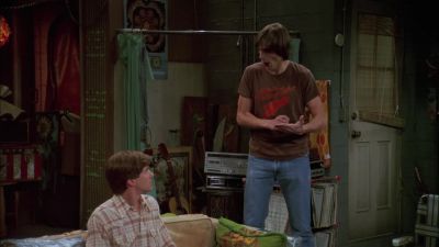 You have the right to remain BURN - That '70s Show