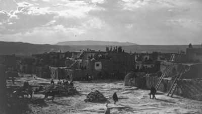 You have the Spanish government, - Jews of the Wild West