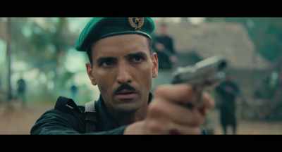 You have three seconds to step aside,
or I'll shoot right through you. - The East
