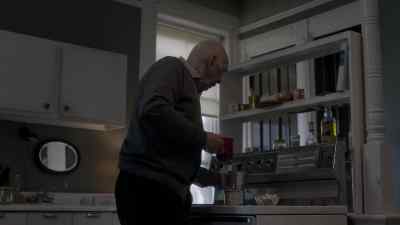 YOU HAVE TO FORGE
A REAL BOND WITH HER - The Americans