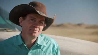 YOU HAVE TO TRY SOMETHING. - Dino Hunters