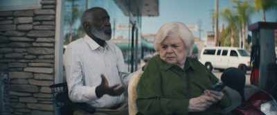 You have to use each other's
weight as a counterbalance. - Thelma