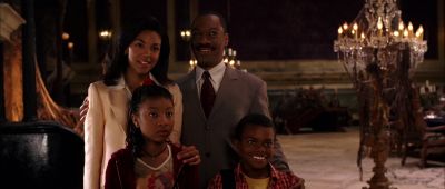 You have very beautiful children Ms Evers - The Haunted Mansion