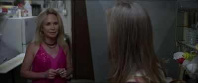 You heard me. He's mine. - Extraction, USA