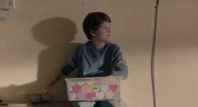 - You helping pack up?
- Yeah. - Saint Judy
