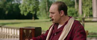 You honor me by bringing death
to my front door. - Capone