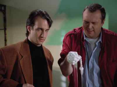 - You idiot.
- You idiot. - Lois & Clark: The New Adventures of Superman