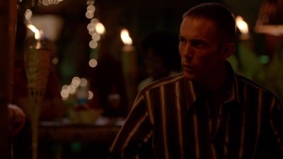 You and Jamie patch things up?
How did you know we were fighting? - Dexter