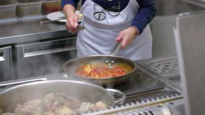 You just can't stop,
it's so crispy. - Stanley Tucci: Searching for Italy