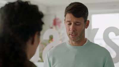 You just give me a phone number, - Six Degrees of Santa