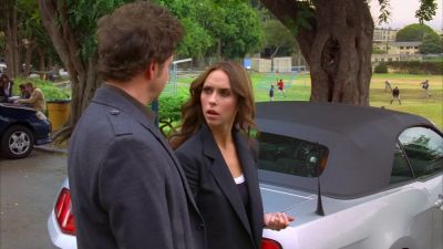 You just got something
off that car, didn't you? - Ghost Whisperer