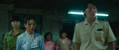 You kept a shotgun from the last shipment. - Smugglers