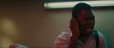 You kept sending me down here
with no insurance? - Gringo