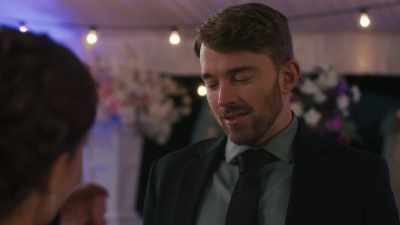 You know, for a reporter,
you're missing the main story. - The Professional Bridesmaid