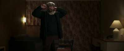 You know, they can even sit
there, they can eat your food, - Mister Organ