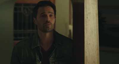 You know, we could get Mom
that dream house sooner. - The Resurrection of Gavin Stone