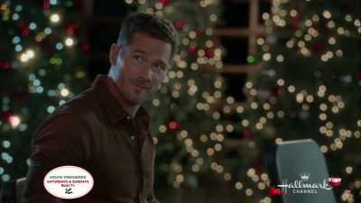 You know, they do the big
tree lighting - Chateau Christmas