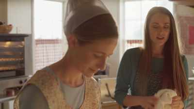 You know, my Dutch is
a little rusty but... - Christmas at the Amish Bakery