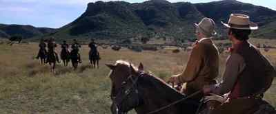 - You know 'em, sir?
- Yes, William, I do. - Chisum