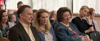 You know, family
court is important work. - Instant Family