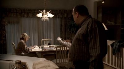 You know, your father
did this house - The Sopranos