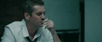 You know Frankie, mate.
Everyone knows Frankie. - Kane